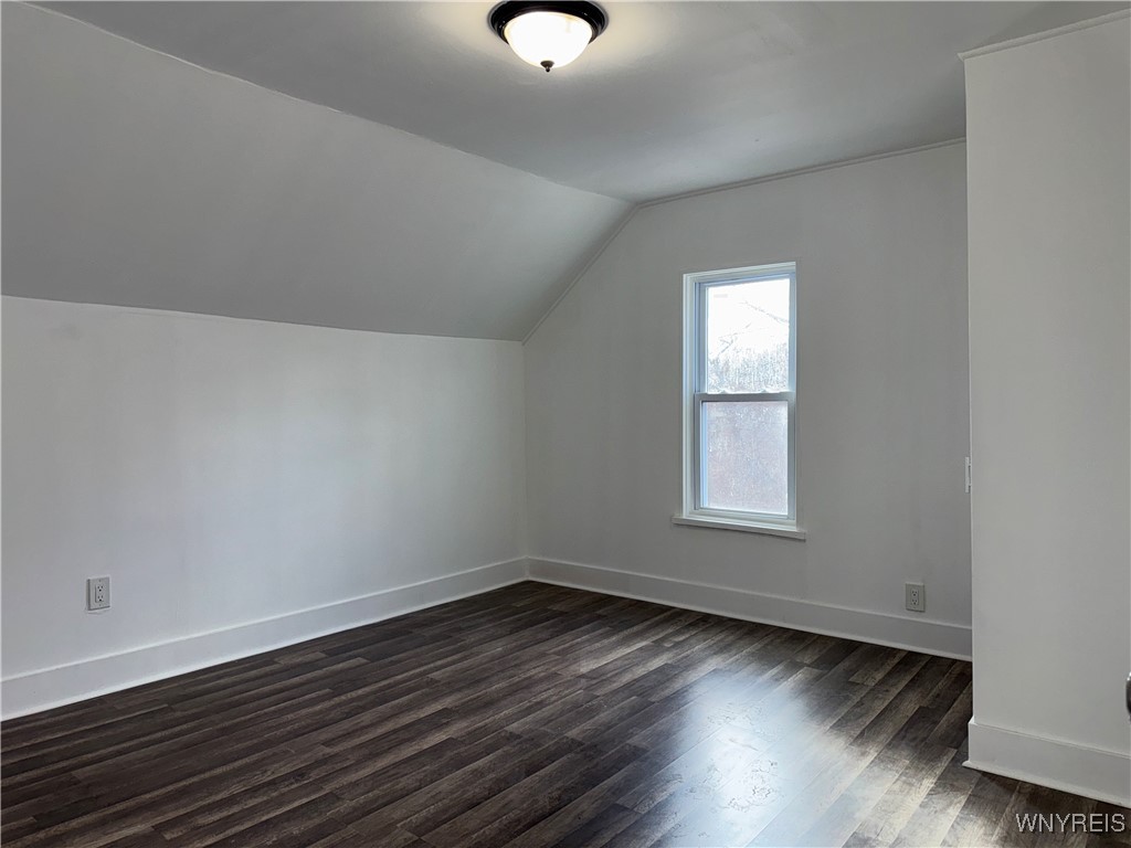 11 Hall Street Batavia City, NY 14020 - Photo 24 of 33