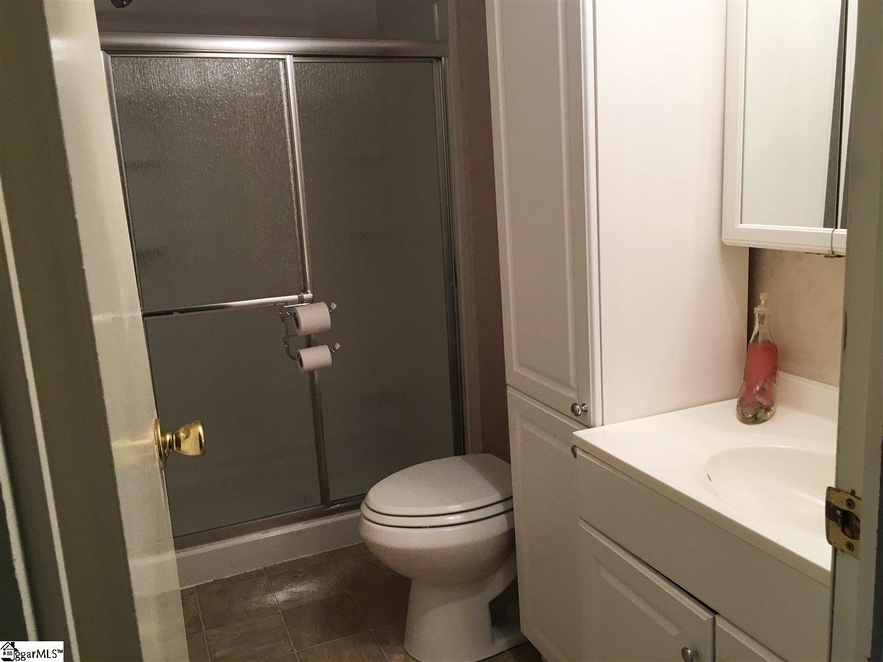 5090 Fairview Road Gray Court, SC 29645 - Photo 10 of 11