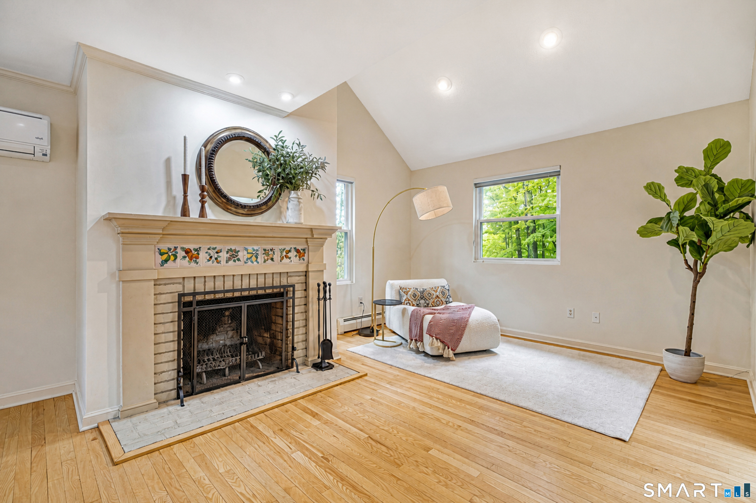 128 Talcott Road Guilford, CT 06437 - Photo 10 of 40 Gallery Image 10