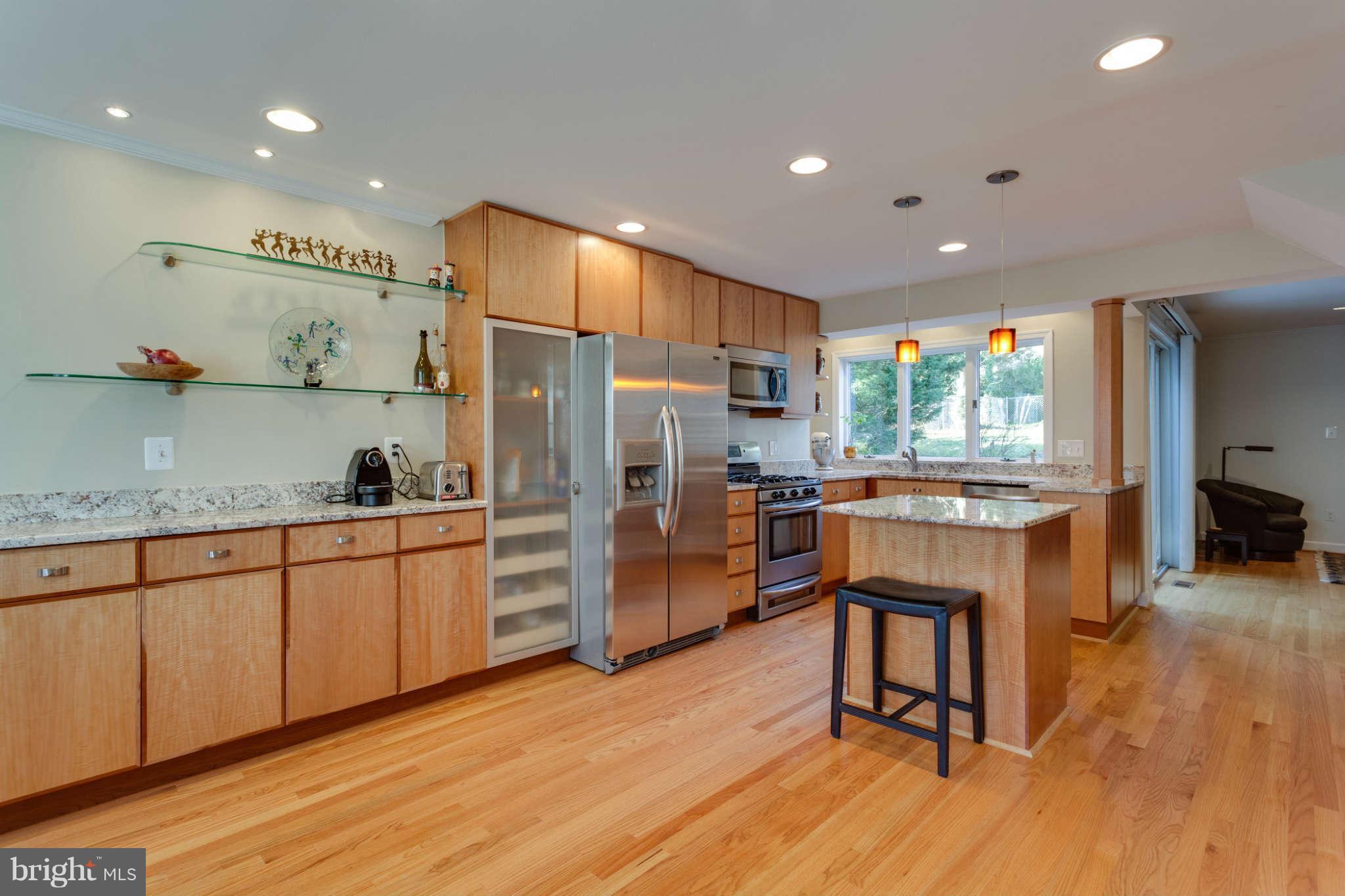 5006 Allan Road Bethesda, MD 20816 - Photo 8 of 20 Kitchen