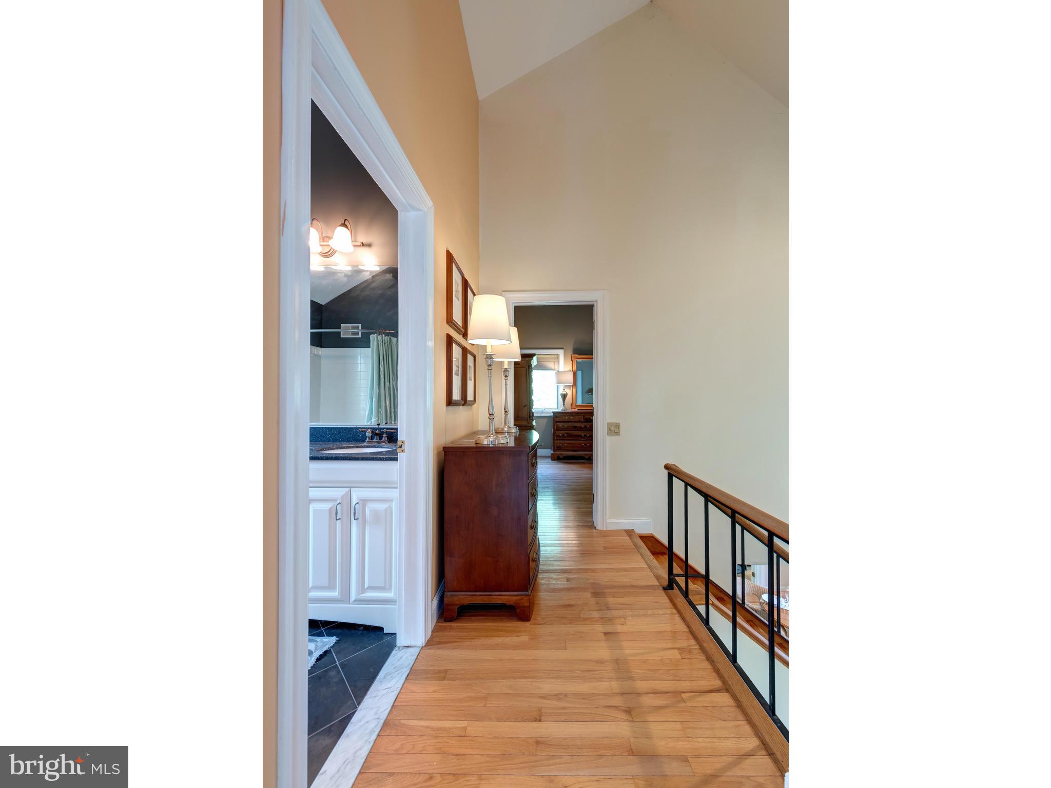 5 Diamond Rock Road Phoenixville, PA 19460 - Photo 21 of 34 2nd floor hallway