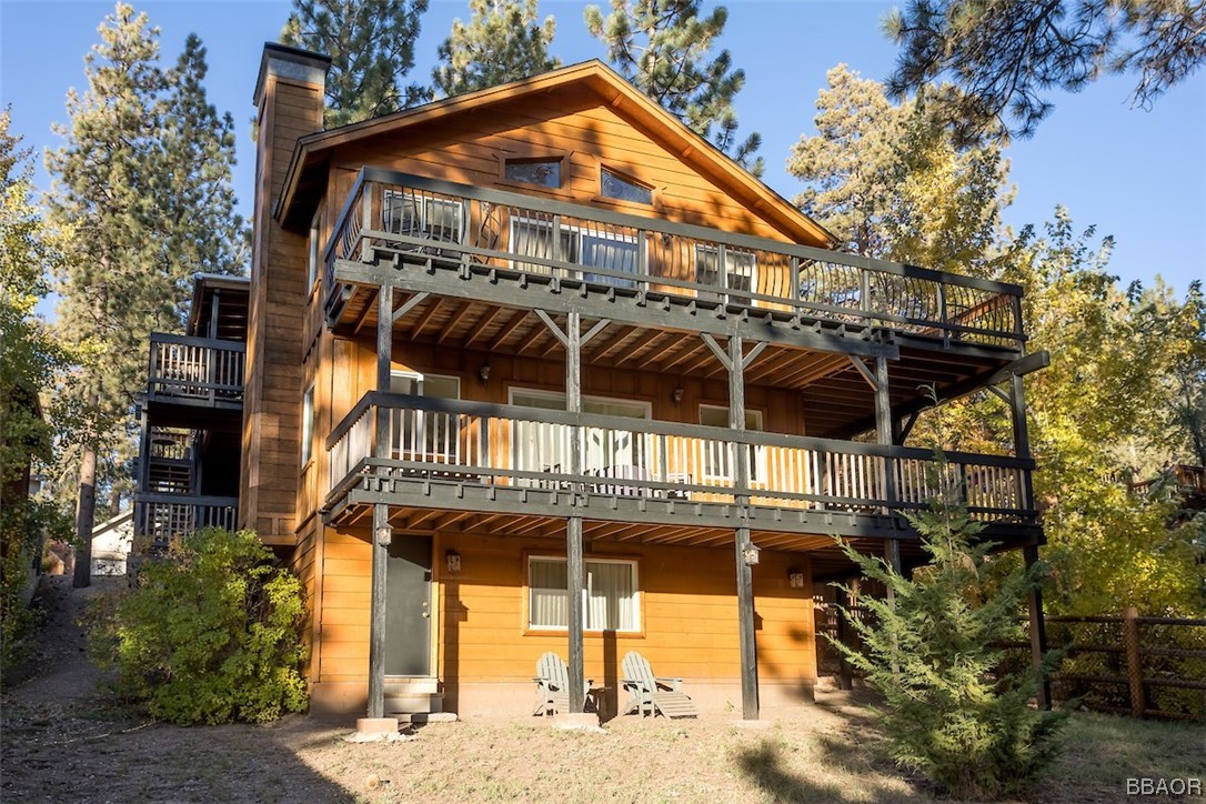 738 Silver Tip Drive Big Bear Lake, CA 92315 - Photo 29 of 30 a view of a large building