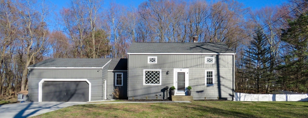 11 Old Charter Road Marlborough, MA 01752 - Photo 3 of 31 Gallery Image 3