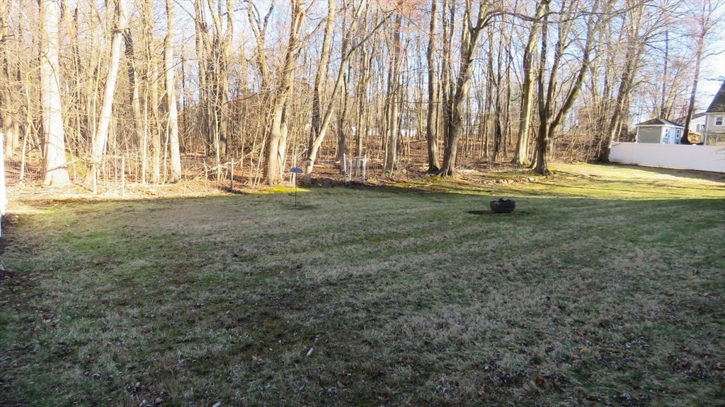 11 Old Charter Road Marlborough, MA 01752 - Photo 7 of 31 Gallery Image 7