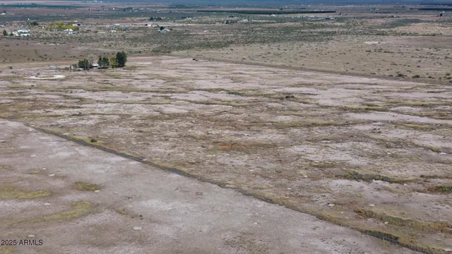 a view of an ocean beach