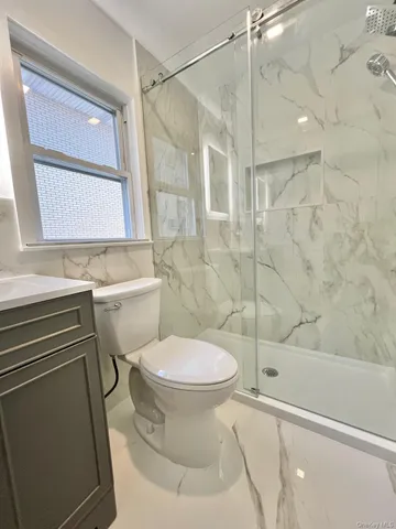 $3,600 | 103 Bennett Avenue, Unit 2, Yonkers, NY 10701