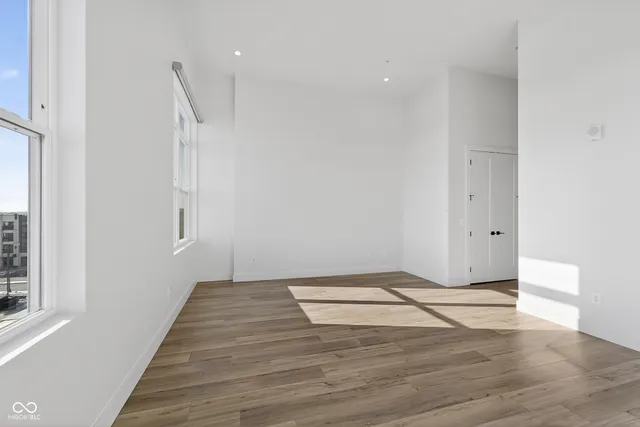 $775,000 | 1155 South Rangeline Road, Unit 507, Carmel, IN 46032