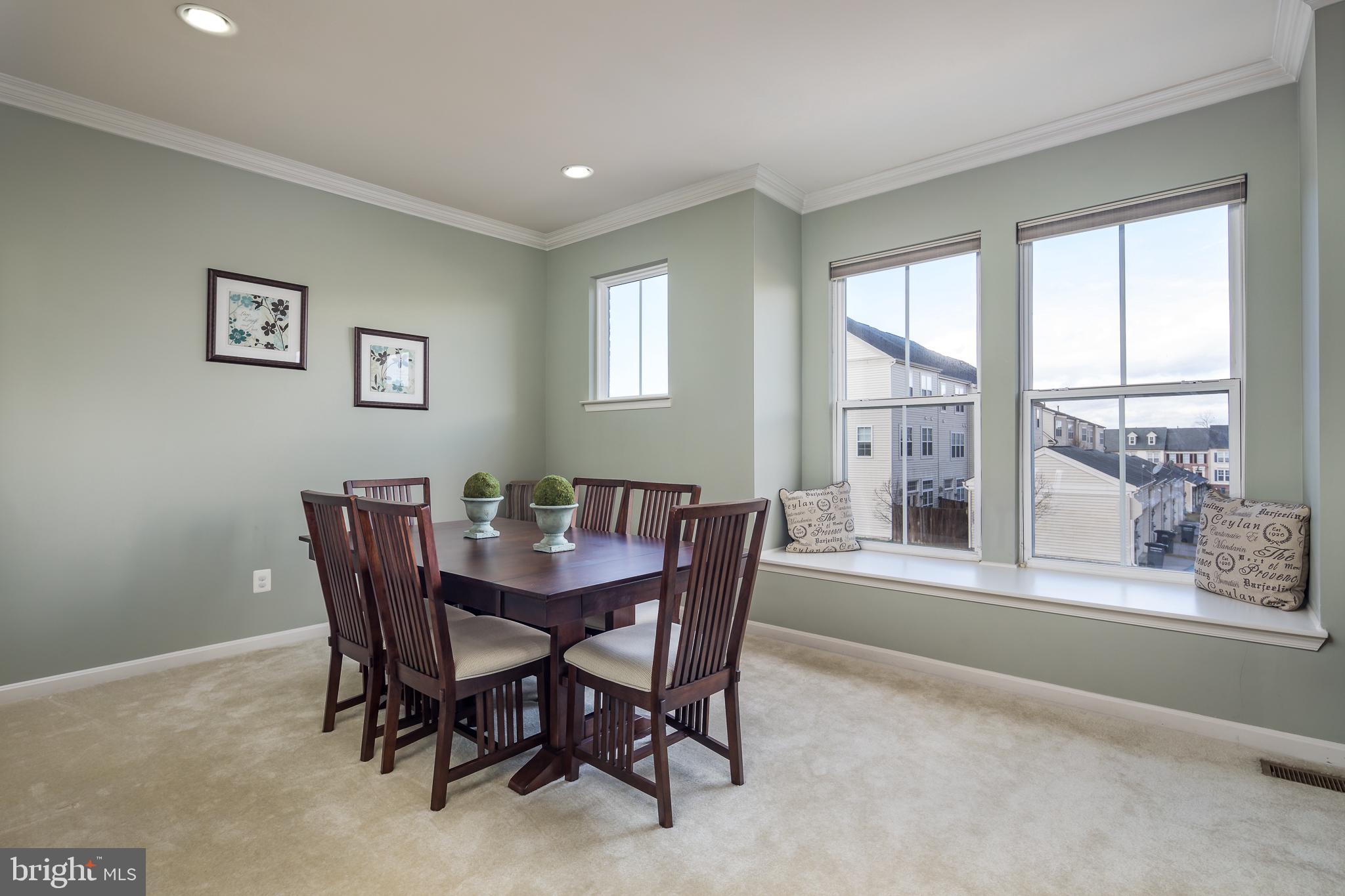 9133 Ribbon Falls Loop Bristow, VA 20136 - Photo 10 of 36 Gallery Image 10