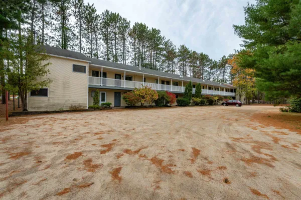 $189,000 | 42 Wylie Court, Unit 6, Conway, NH 03860
