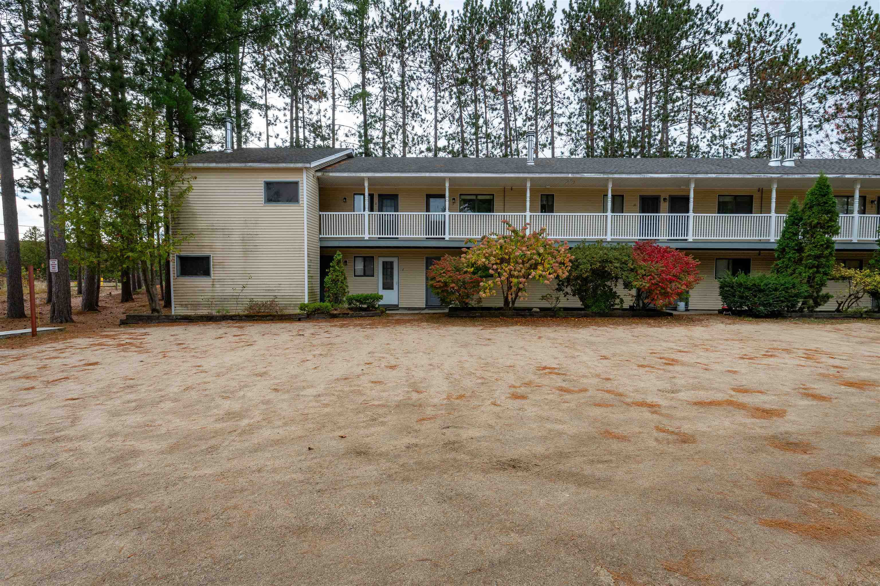 42 Wylie Court, Unit 6 Conway, NH 03860 - Photo 3 of 16