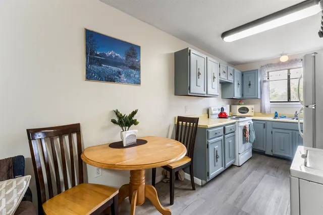 $189,000 | 42 Wylie Court, Unit 6, Conway, NH 03860