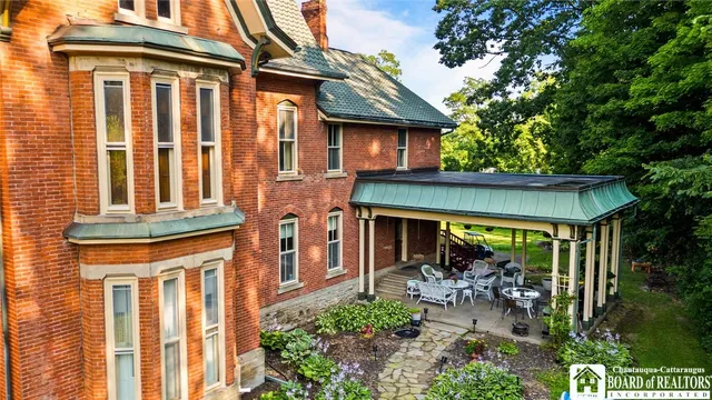 $389,000 | 3728 Highway 83, Pomfret, NY 14063