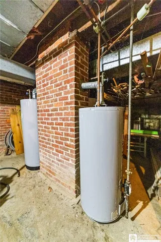 $389,000 | 3728 Highway 83, Pomfret, NY 14063