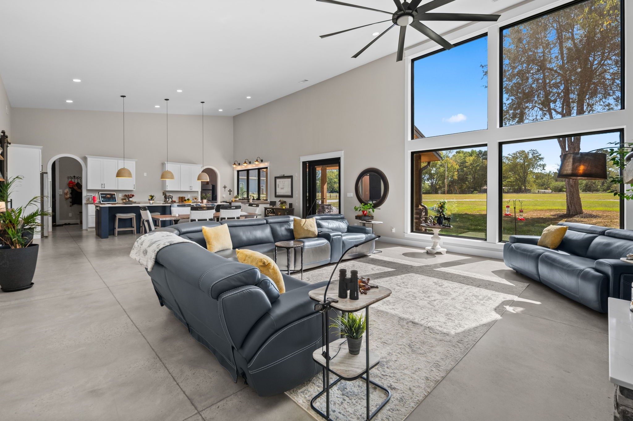 843 Ovoca Lake Road Tullahoma, TN 37388 - Photo 6 of 65 Gallery Image 6