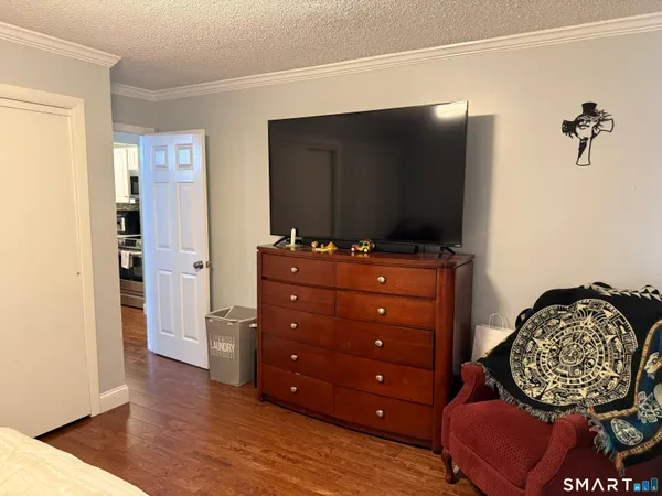 $2,100 | 3004 Madison Avenue, Unit A, Bridgeport, CT 06606