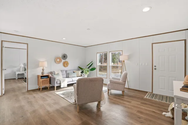 $250,000 | 230 Carolina Drive, St. Stephen, SC 29479