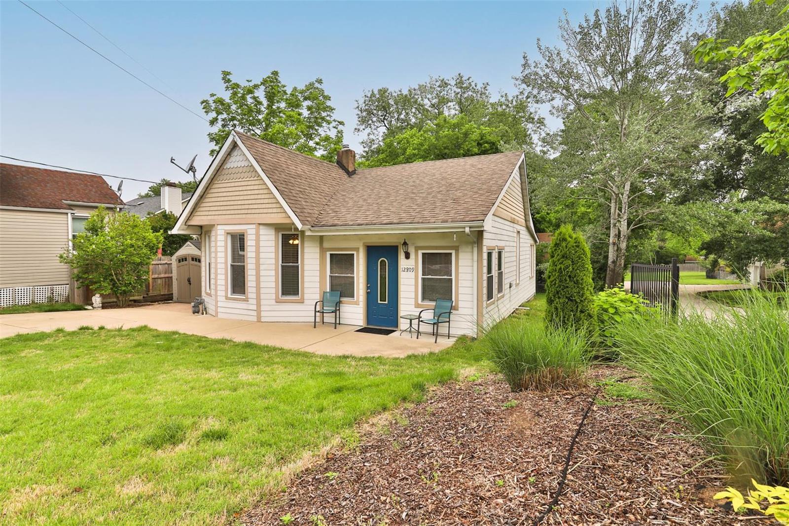 12809 Big Bend Road St. Louis, MO 63122 - Photo 3 of 32 Gallery Image 3