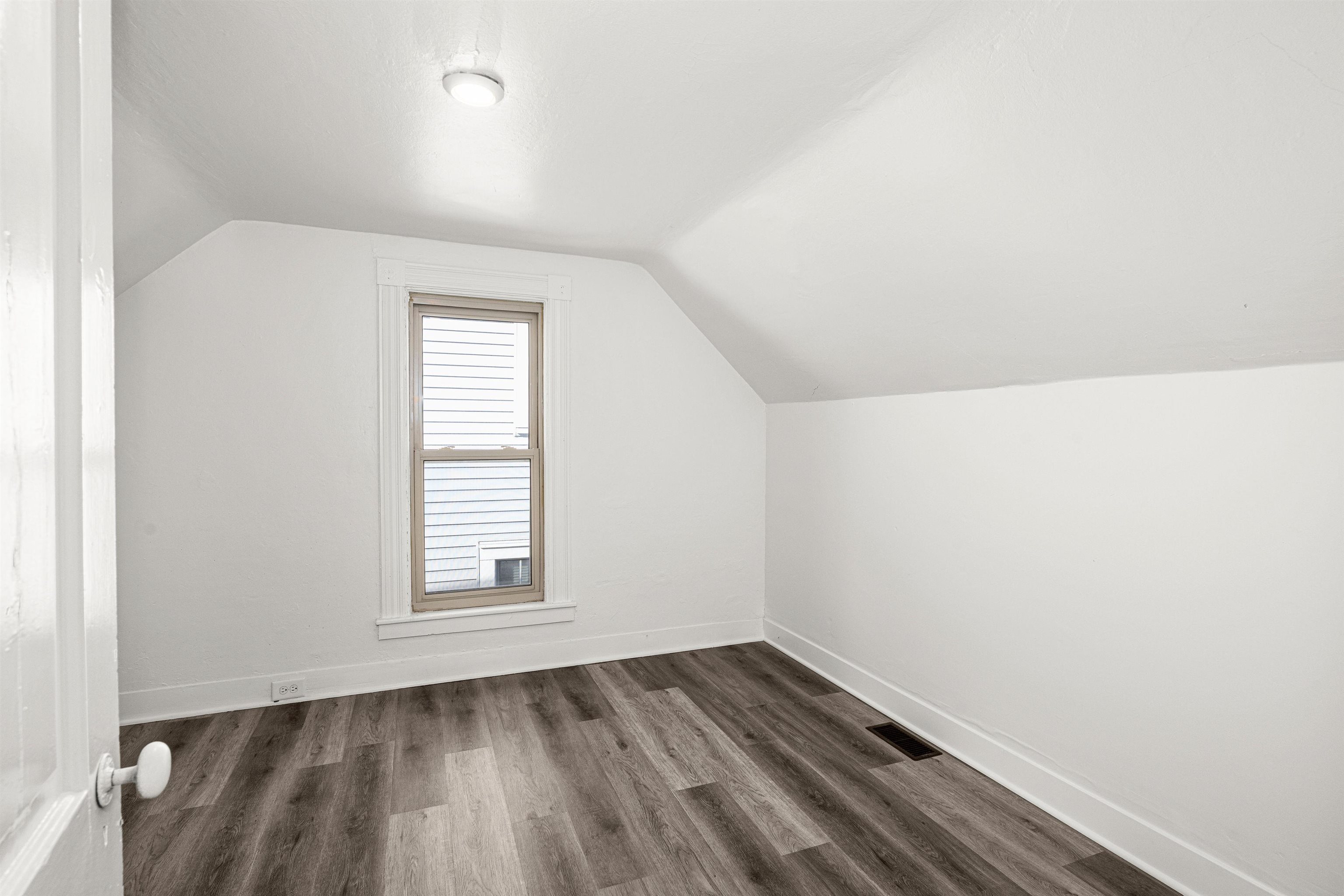 5305 Medina Street Duluth, MN 55807 - Photo 17 of 30