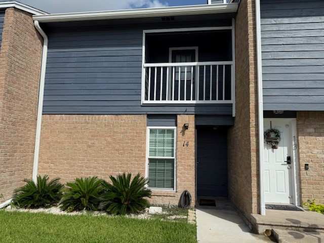 a view of front door of house