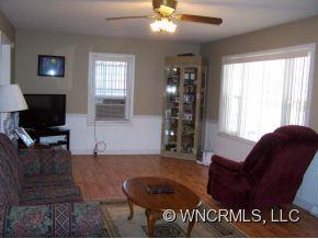 361 Old Linville Road Marion, NC 28752 - Photo 12 of 18 Gallery Image 12