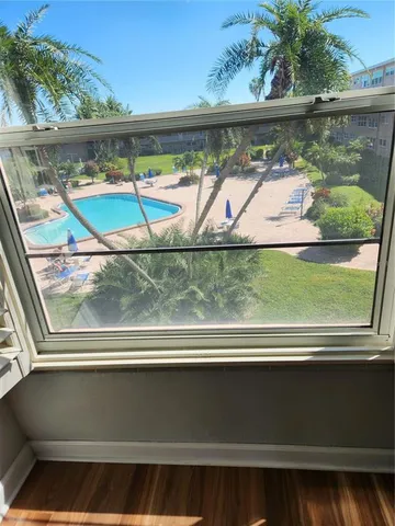 $2,150 | 300 64th Avenue, Unit 322, St. Pete Beach, FL 33706