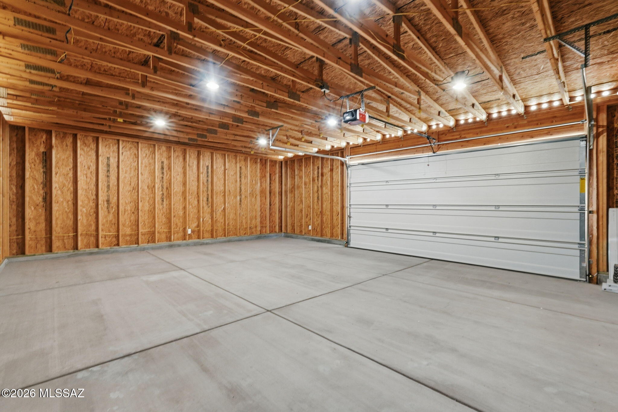 950 West Ina Road Tucson, AZ 85704 - Photo 45 of 54 Garage