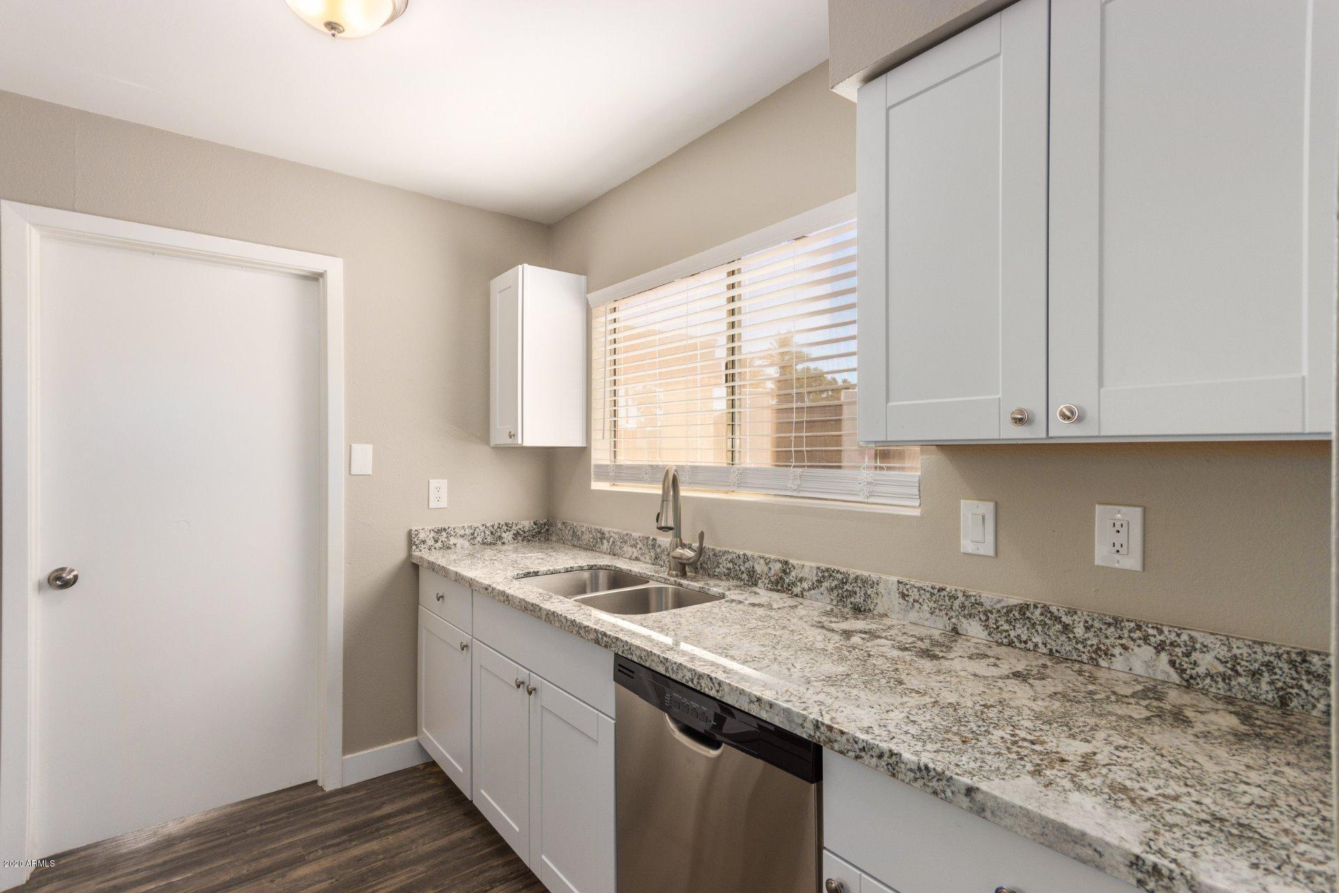 3011 West Boca Raton Road Phoenix, AZ 85053 - Photo 8 of 26 0008-Boca (9)