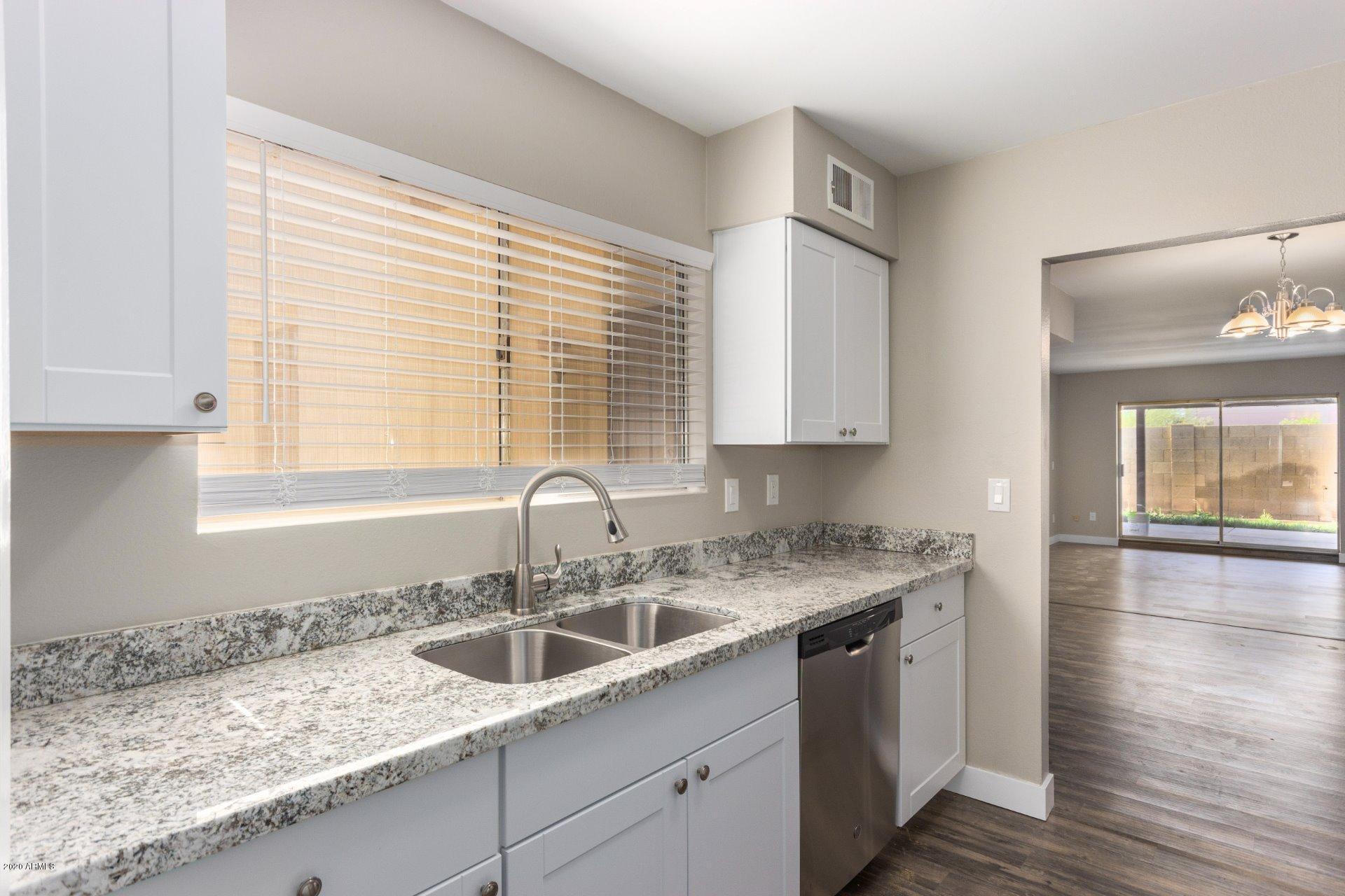 3011 West Boca Raton Road Phoenix, AZ 85053 - Photo 9 of 26 0009-Boca (10)