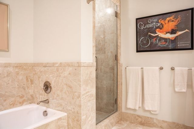 $2,095,000 | 1 Charles Street South, Unit 5G, Boston, MA 02116