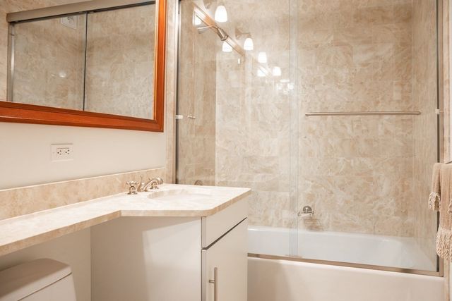 $2,095,000 | 1 Charles Street South, Unit 5G, Boston, MA 02116