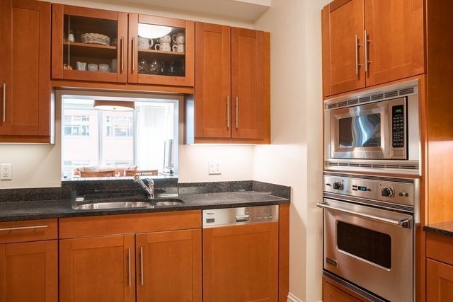 $2,095,000 | 1 Charles Street South, Unit 5G, Boston, MA 02116