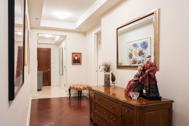 $2,095,000 | 1 Charles Street South, Unit 5G, Boston, MA 02116