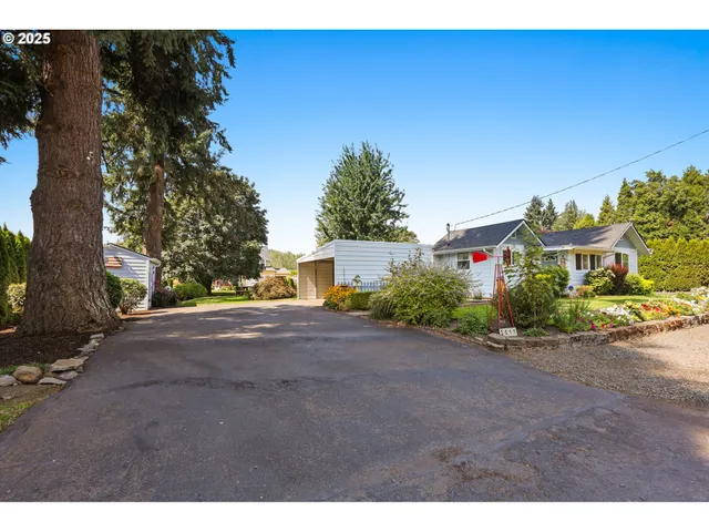 $1,500,000 | 2011 River Loop 1, Eugene, OR 97404