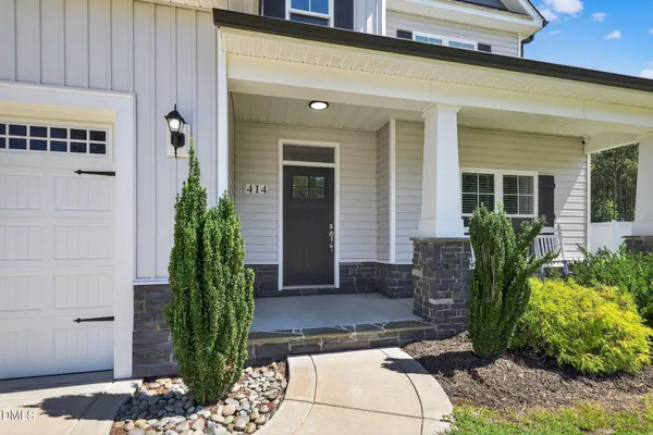 $430,500 | 414 Fallingbrook Drive, Kenly, NC 27542