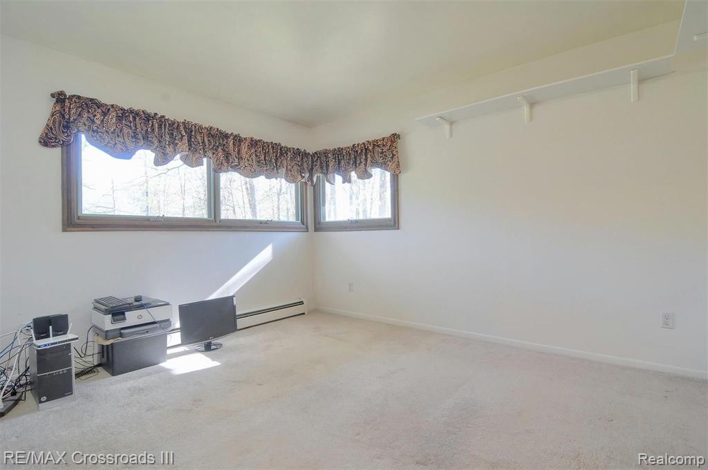40425 Harris Road Belleville, MI 48111 - Photo 20 of 32