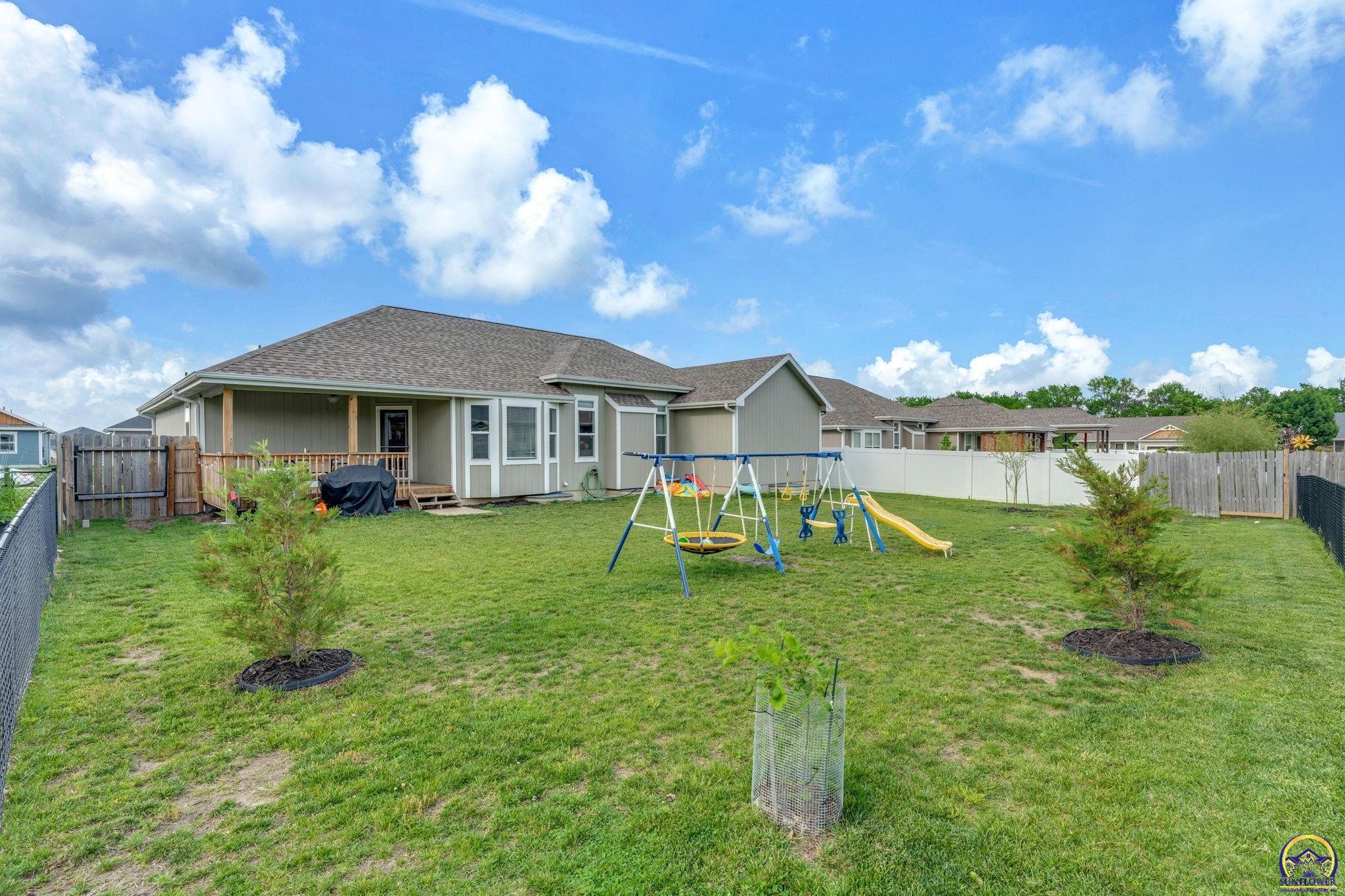 3319 Southwest 44th Street Topeka, KS 66610 - Photo 41 of 54