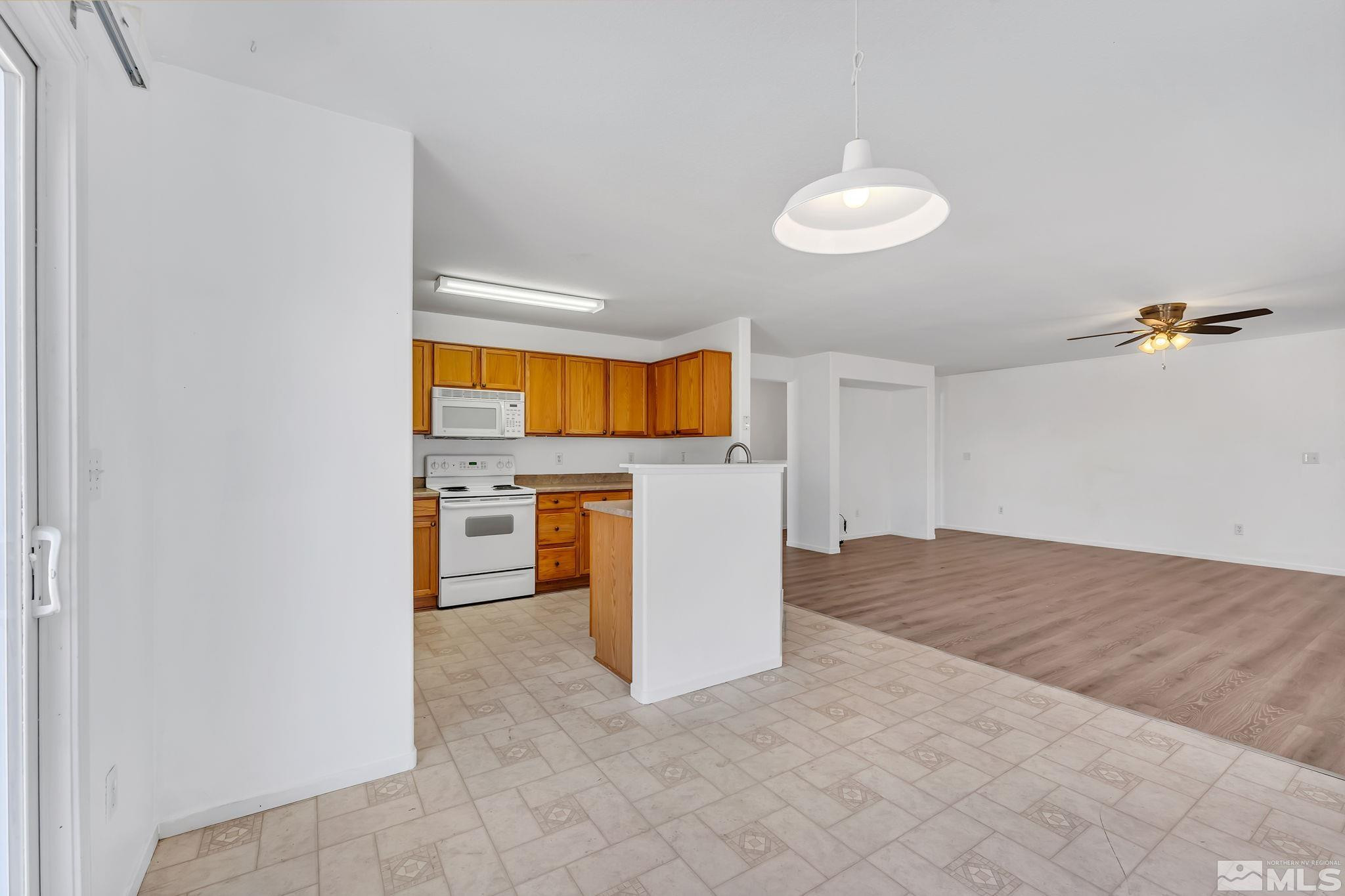 7883 Tulear Street Reno, NV 89506 - Photo 8 of 22 Photo 8