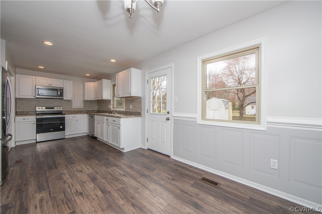 4525 Twelveoaks Road Midlothian, VA 23112 - Photo 13 of 24 Gallery Image 13
