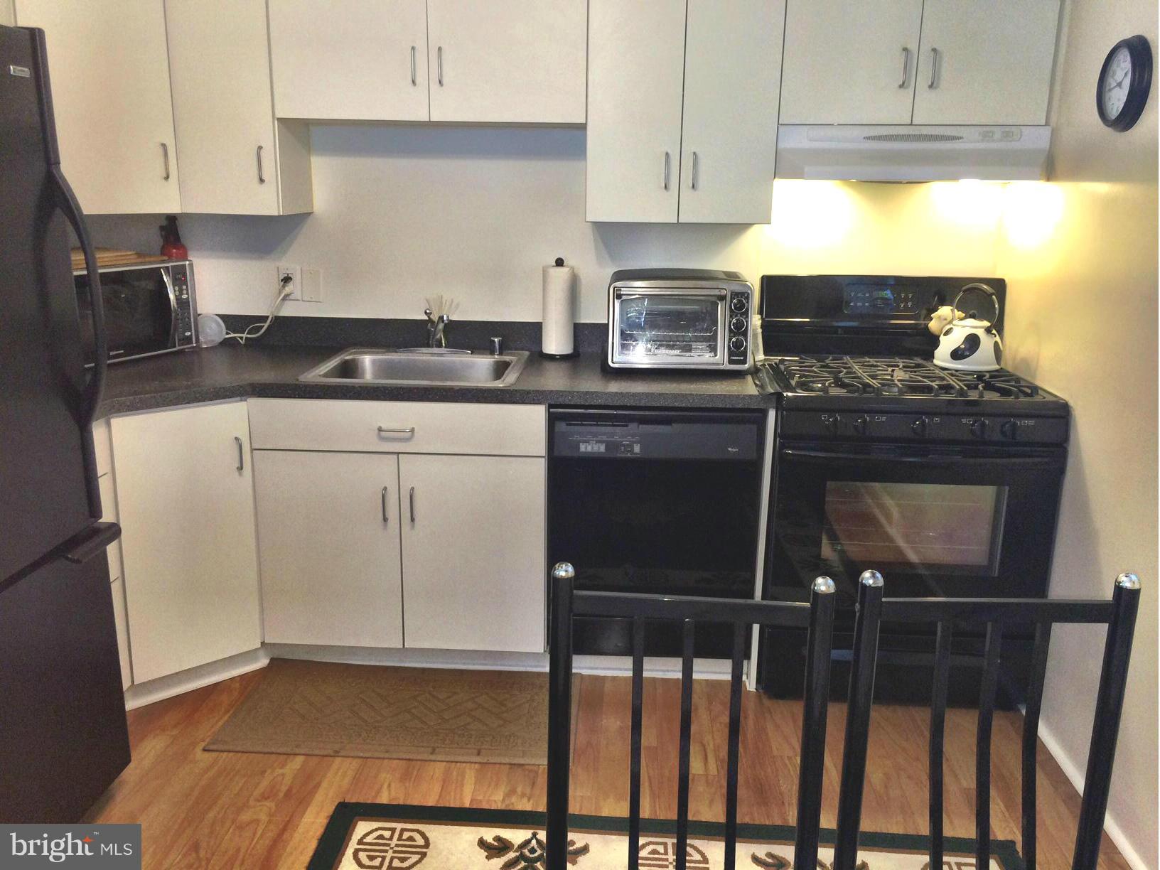 310 Hammershire Road Reisterstown, MD 21136 - Photo 5 of 27 eat in kitchen w newer appliances