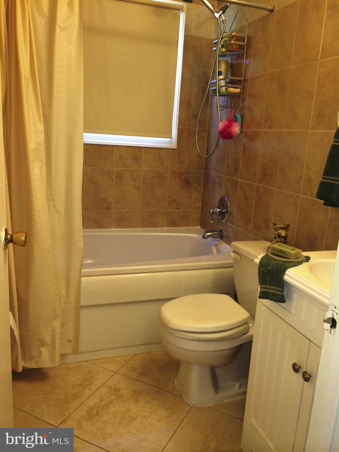 310 Hammershire Road Reisterstown, MD 21136 - Photo 10 of 27 hall bath w ceramic tile