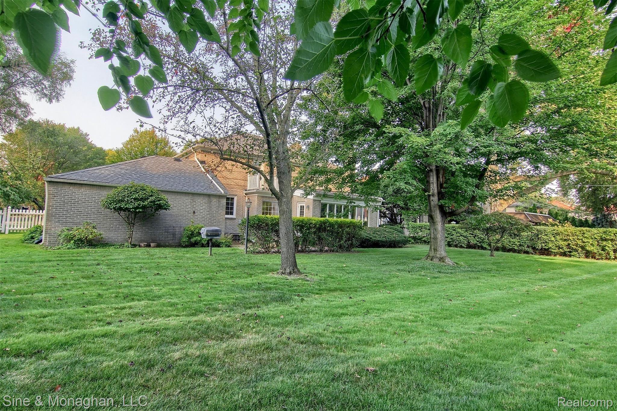 1020 Devonshire Road Grosse Pointe, MI 48230 - Photo 38 of 41 41-Rear 2nd View.jpg