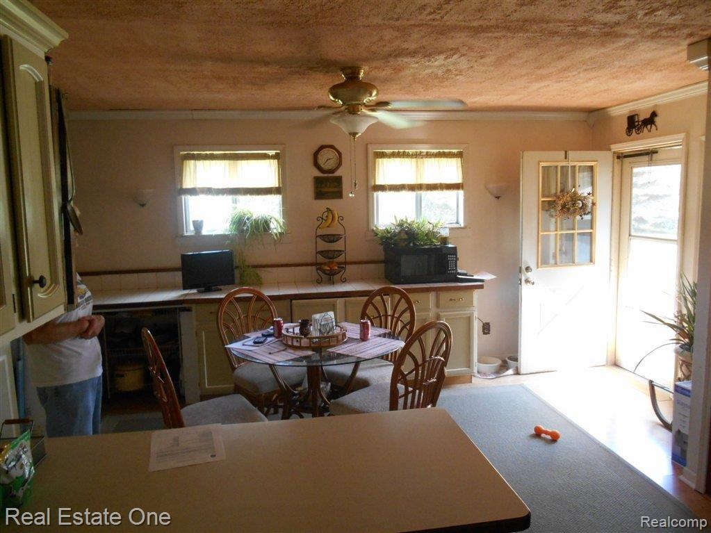5985 East Allen Road Howell, MI 48855 - Photo 11 of 27 KITCHEN 2