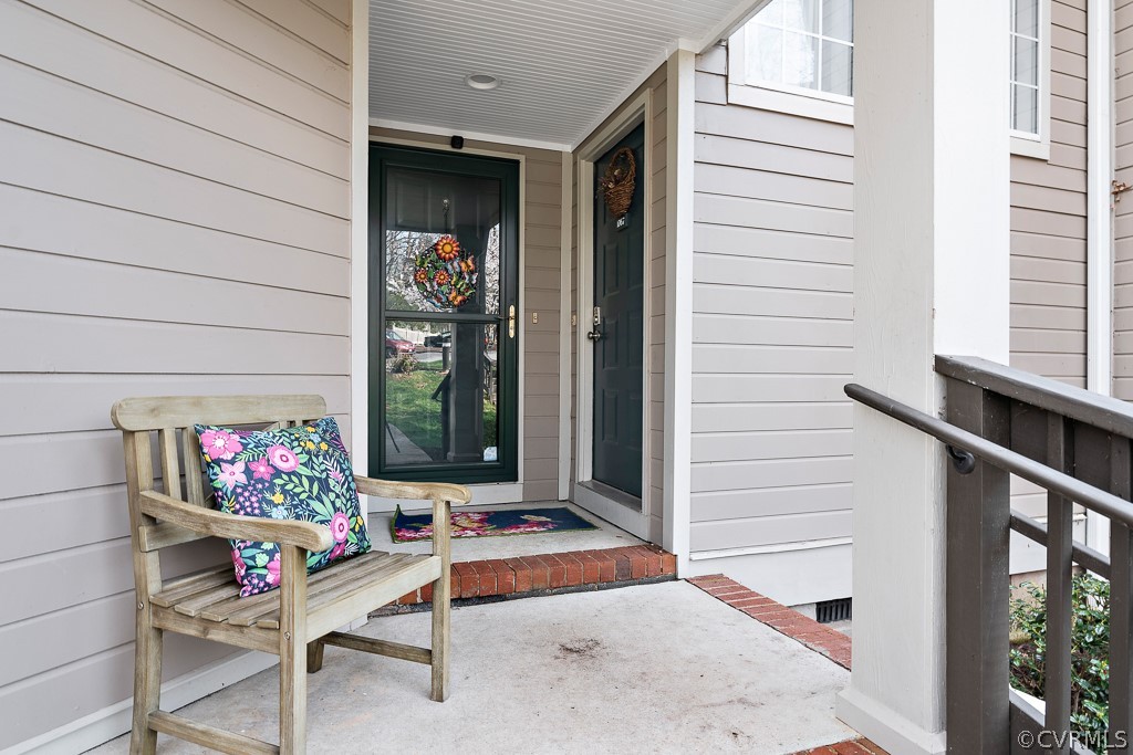 1767 Raintree Commons Drive Henrico, VA 23238 - Photo 5 of 27 a outdoor living space with patio furniture