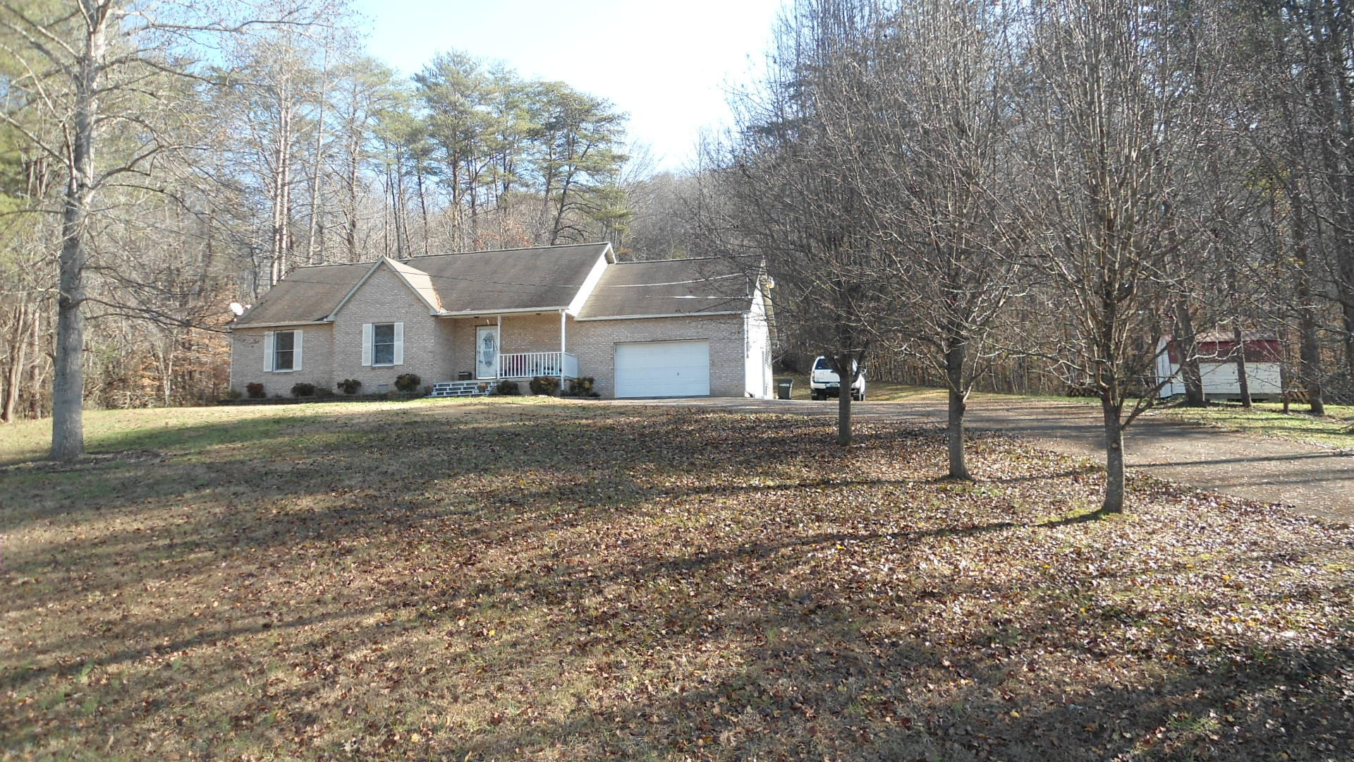 185 Long Road Kingston, TN 37763 - Photo 1 of 25 DSC00501