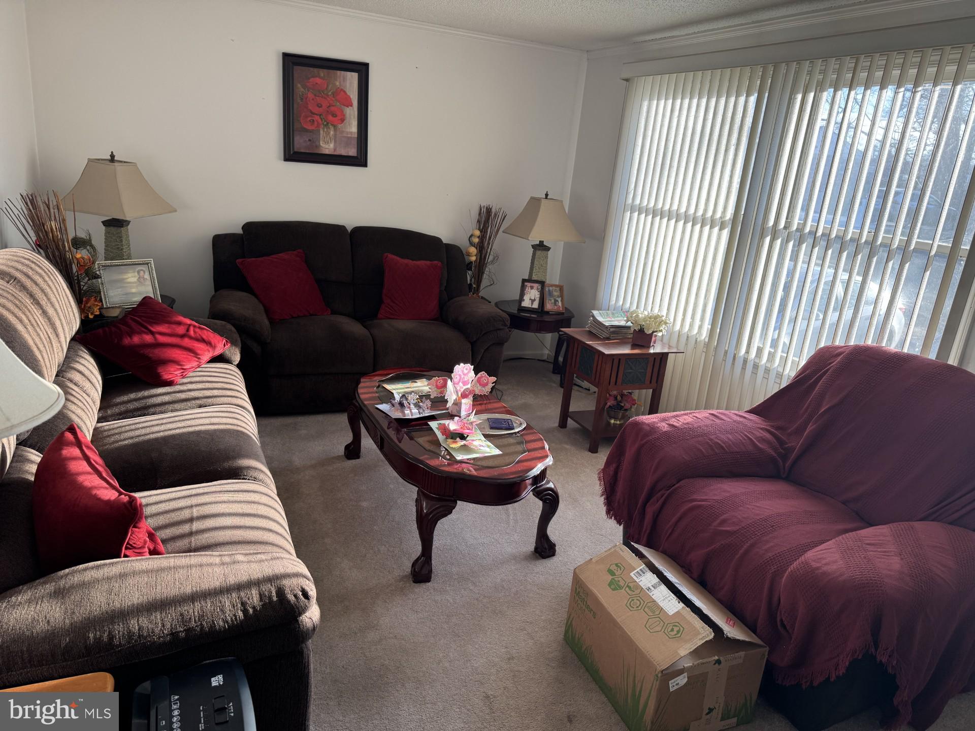 7808 Sarakal Road Clinton, MD 20735 - Photo 5 of 24 LIVING ROOM-1