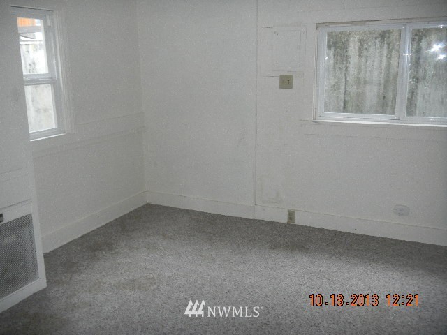 6603 Ripley Lane North Renton, WA 98056 - Photo 12 of 13