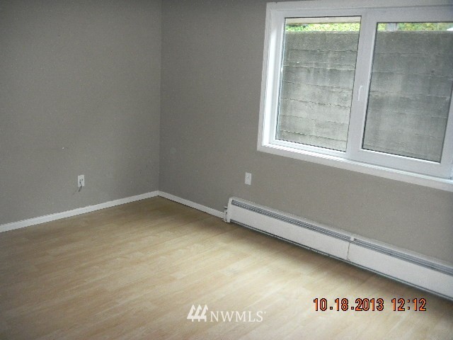 6603 Ripley Lane North Renton, WA 98056 - Photo 8 of 13