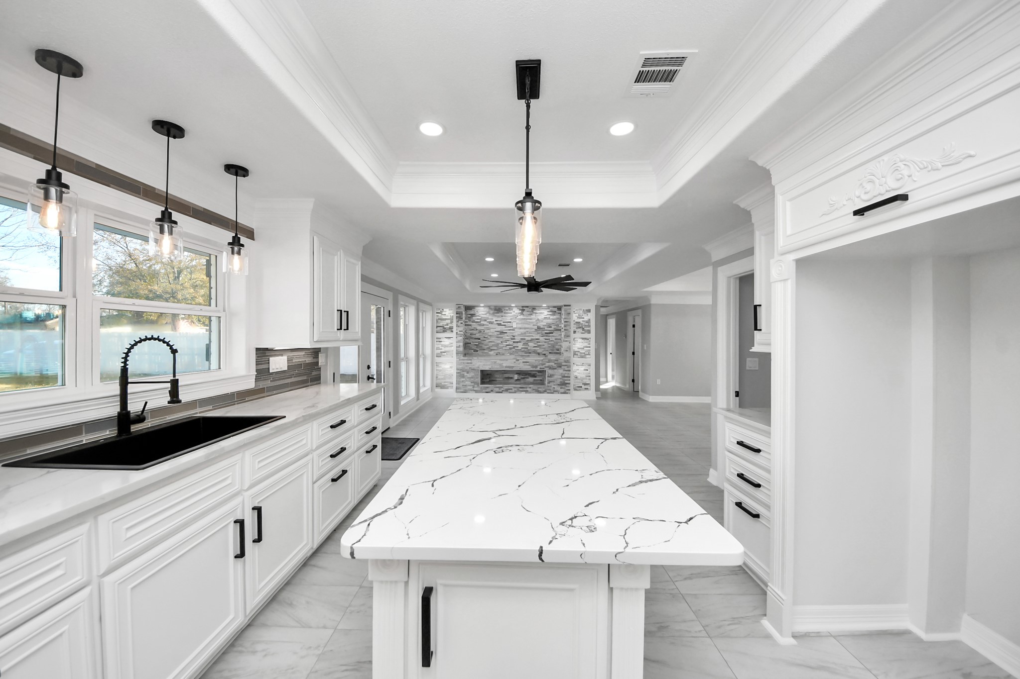 16121 Palm Street Channelview, TX 77530 - Photo 12 of 26 Custom island, perfect for entertaining.