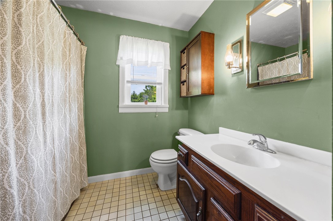 1894 Manitou Road Greece, NY 14559 - Photo 14 of 29