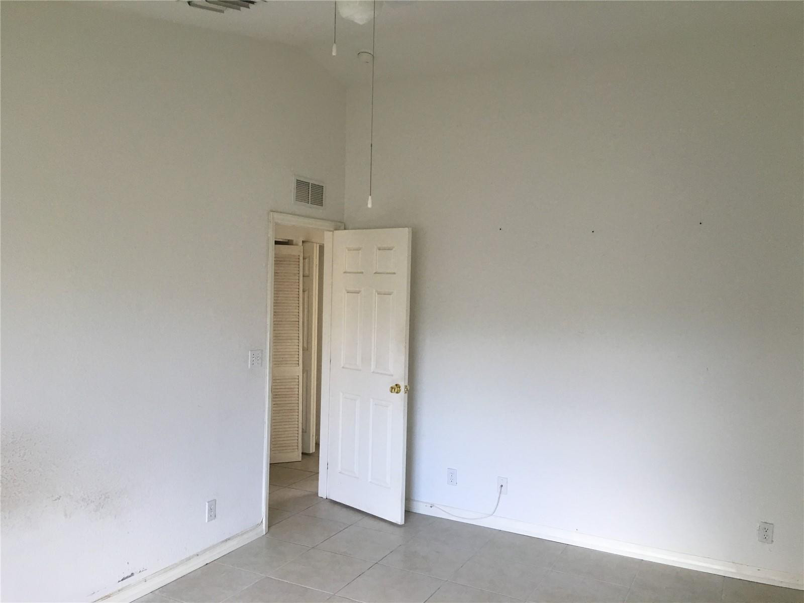 2242 Thomas Street Hollywood, FL 33020 - Photo 11 of 16 Photo 11